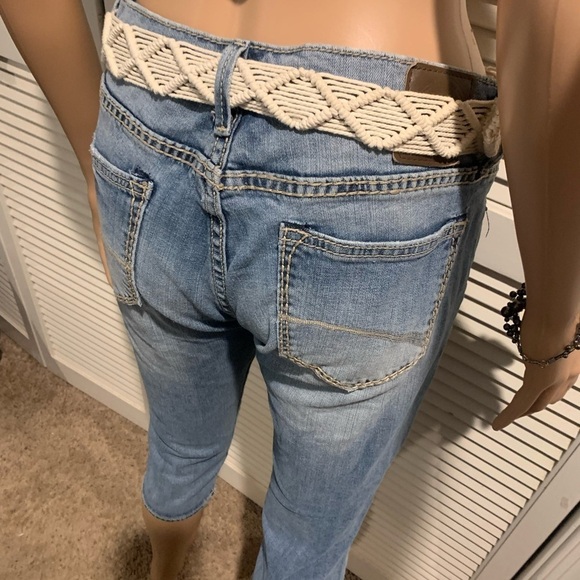 Driftwood Embroidered Capri jeans Women’s size 29 - Picture 7 of 9